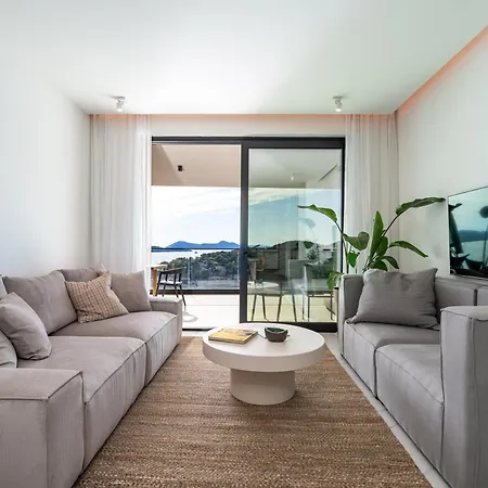 Luxury Seaview Alenka