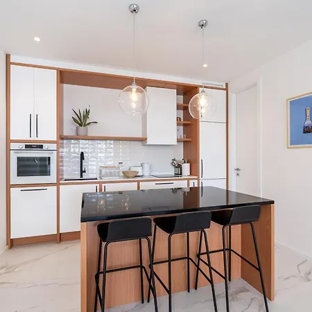 Luxury Seaview Alenka זאטון