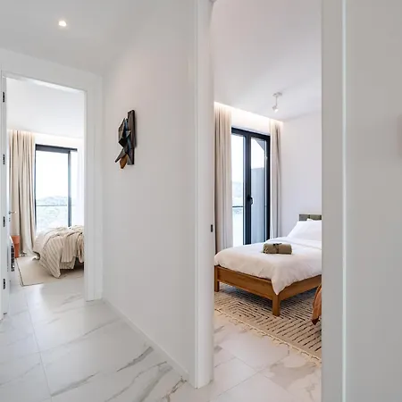 Luxury Seaview Alenka זאטון