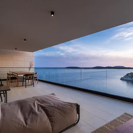דירה Luxury Seaview Alenka זאטון